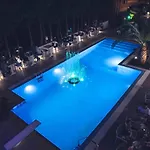 ホテル Philippos Levádeia