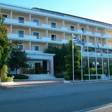 Philippos 3*